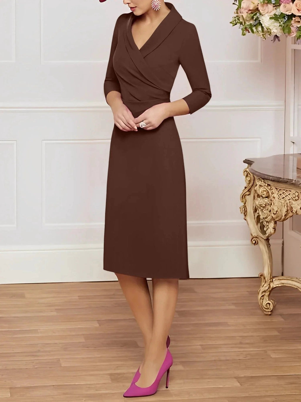 Sheath/Column V-Neck Knee-Length Mother of the Bride Dresses by Dreamylily