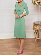 Sheath/Column V-Neck Knee-Length Mother of the Bride Dresses by Dreamylily