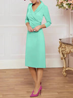 Sheath/Column V-Neck Knee-Length Mother of the Bride Dresses by Dreamylily