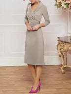 Sheath/Column V-Neck Knee-Length Mother of the Bride Dresses by Dreamylily