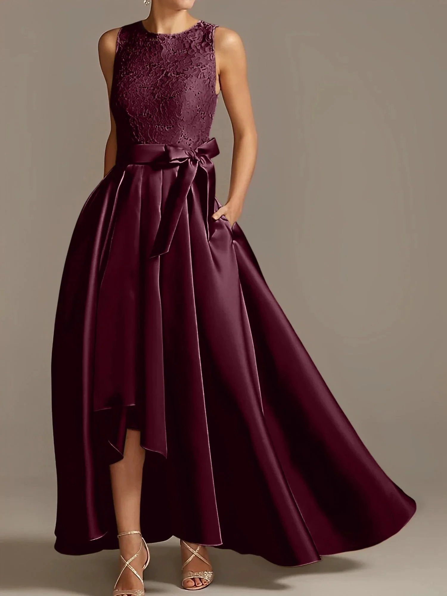 A-Line/Princess Jewel Neck Sleeveless Mother Of The Bride Dresses With Pleats Lace by Dreamylily