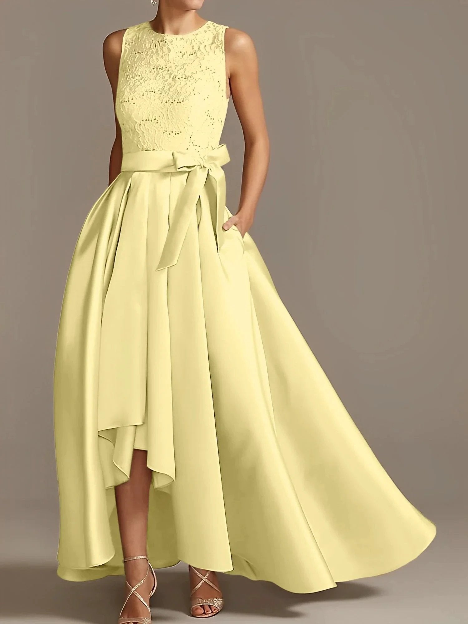 A-Line/Princess Jewel Neck Sleeveless Mother Of The Bride Dresses With Pleats Lace by Dreamylily