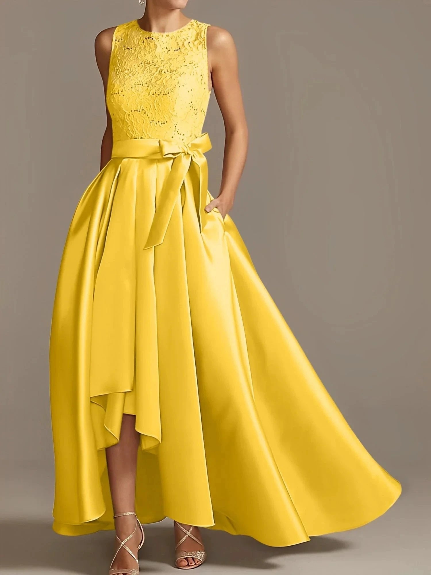A-Line/Princess Jewel Neck Sleeveless Mother Of The Bride Dresses With Pleats Lace by Dreamylily