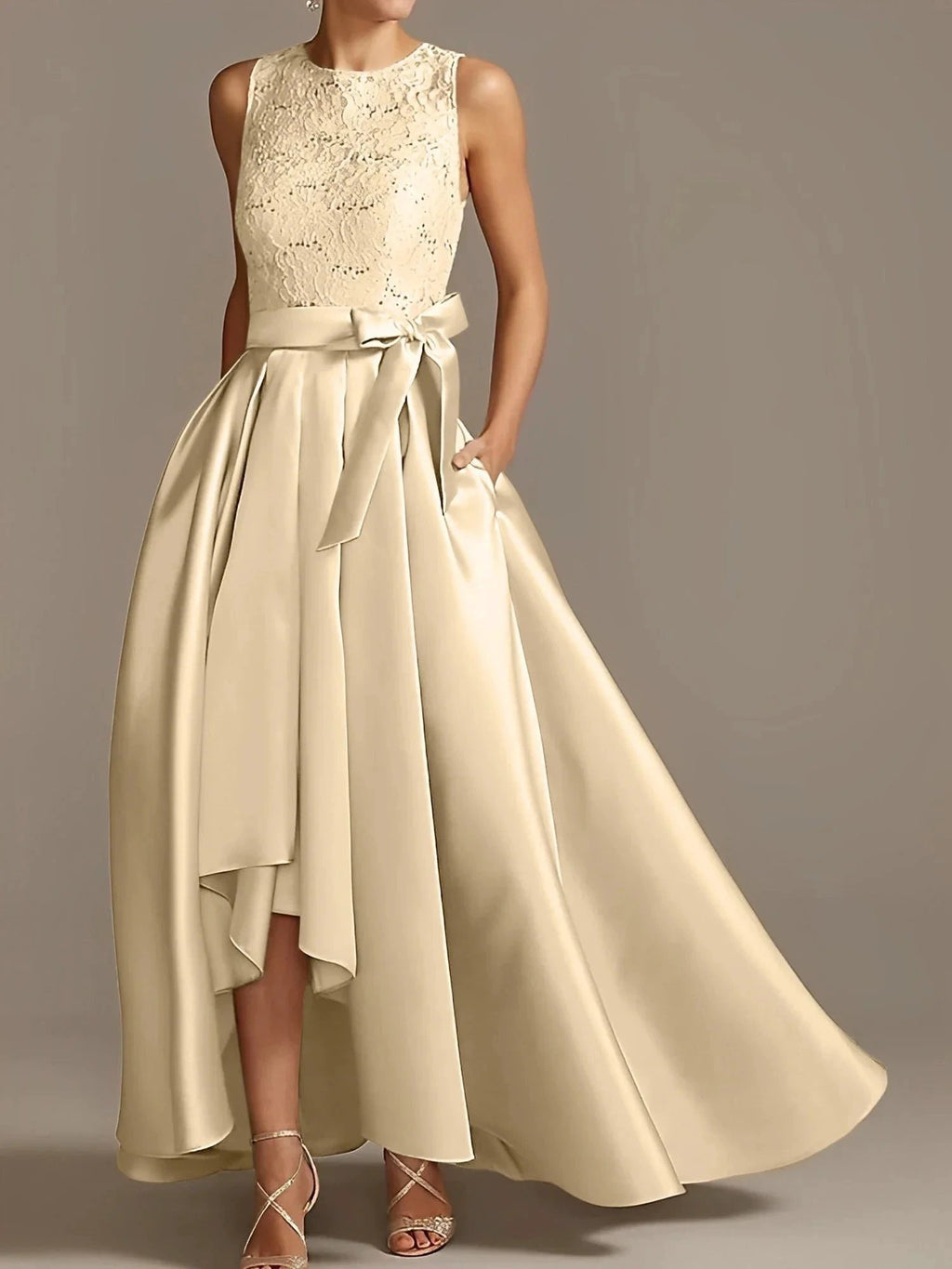 A-Line/Princess Jewel Neck Sleeveless Mother Of The Bride Dresses With Pleats Lace by Dreamylily