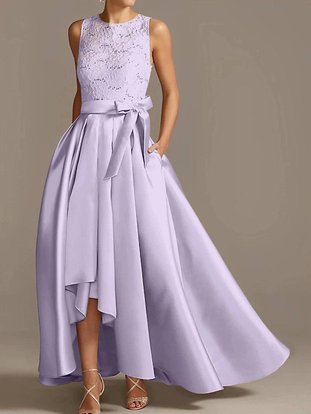 A-Line/Princess Jewel Neck Sleeveless Mother Of The Bride Dresses With Pleats Lace by Dreamylily
