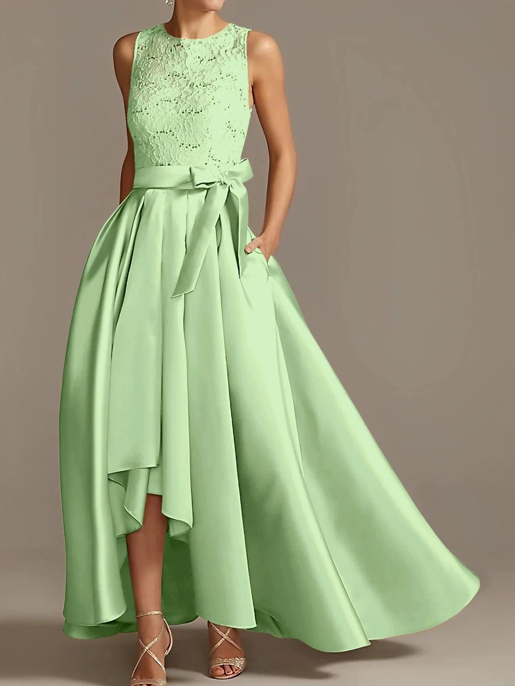 A-Line/Princess Jewel Neck Sleeveless Mother Of The Bride Dresses With Pleats Lace by Dreamylily