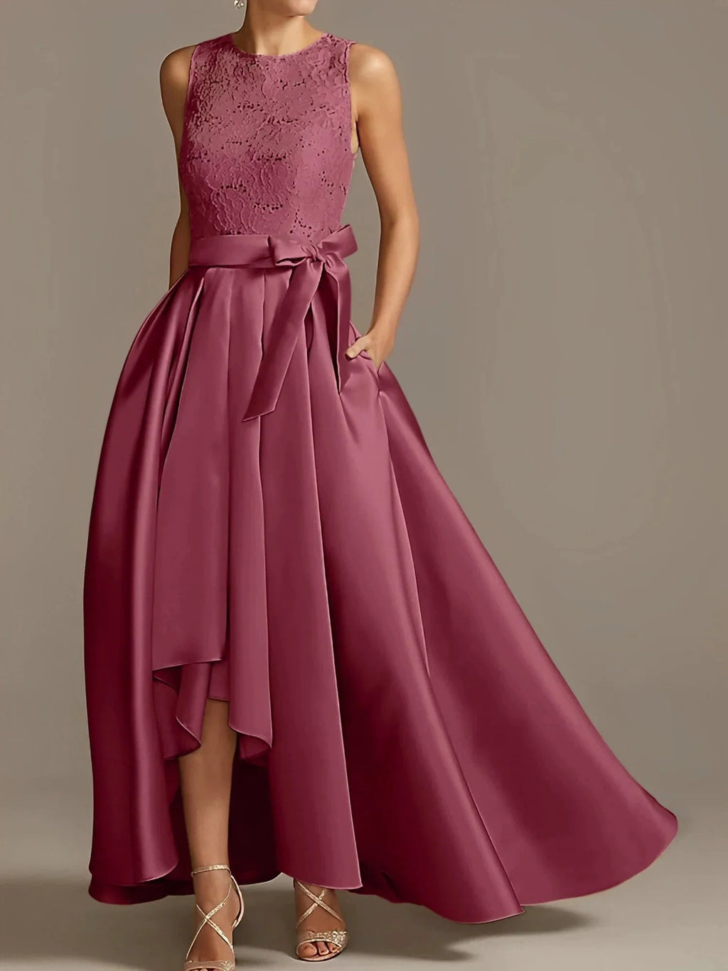 A-Line/Princess Jewel Neck Sleeveless Mother Of The Bride Dresses With Pleats Lace by Dreamylily
