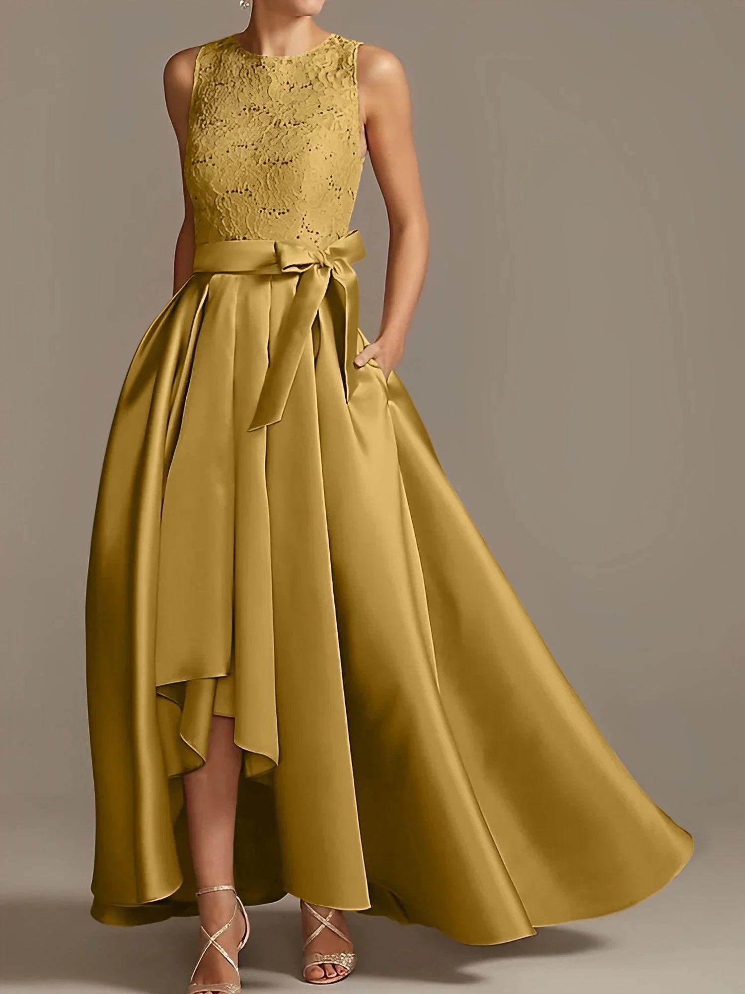A-Line/Princess Jewel Neck Sleeveless Mother Of The Bride Dresses With Pleats Lace by Dreamylily