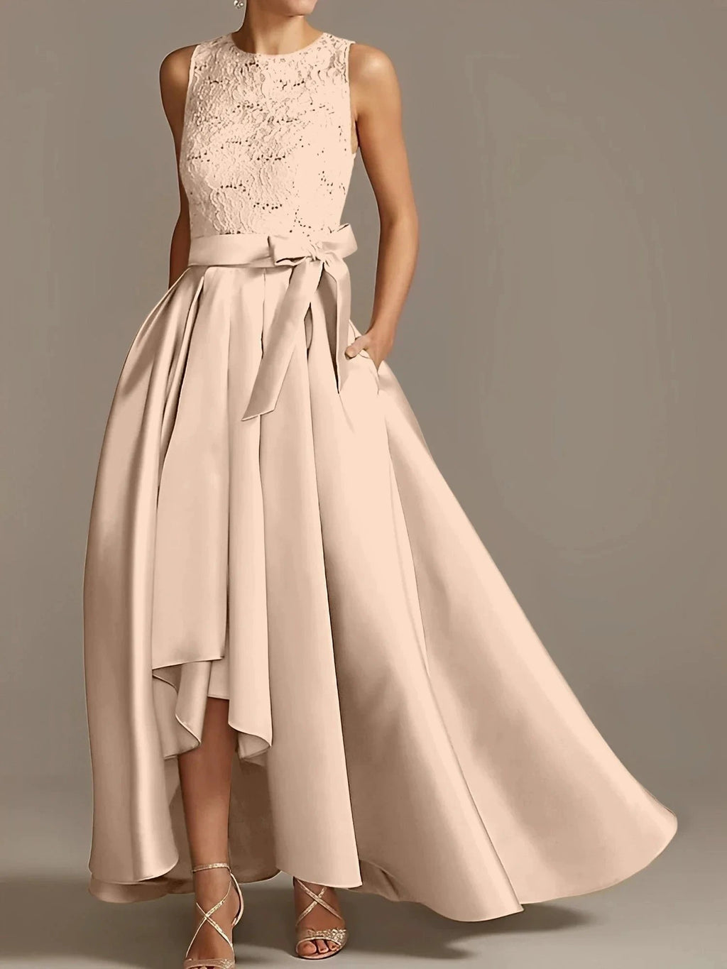A-Line/Princess Jewel Neck Sleeveless Mother Of The Bride Dresses With Pleats Lace by Dreamylily
