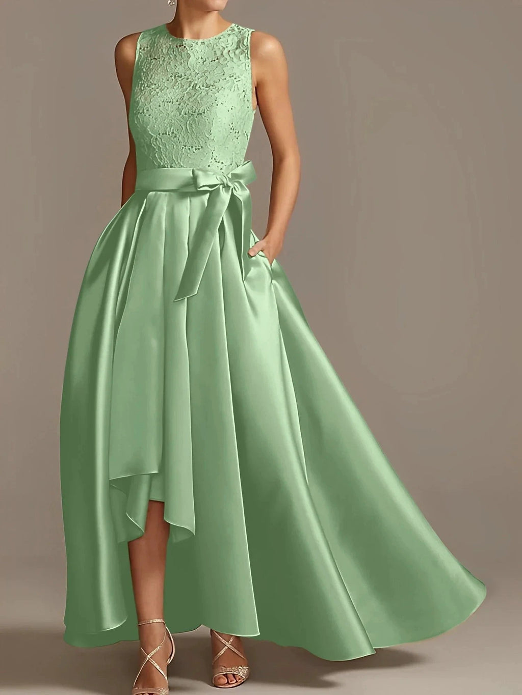 A-Line/Princess Jewel Neck Sleeveless Mother Of The Bride Dresses With Pleats Lace by Dreamylily