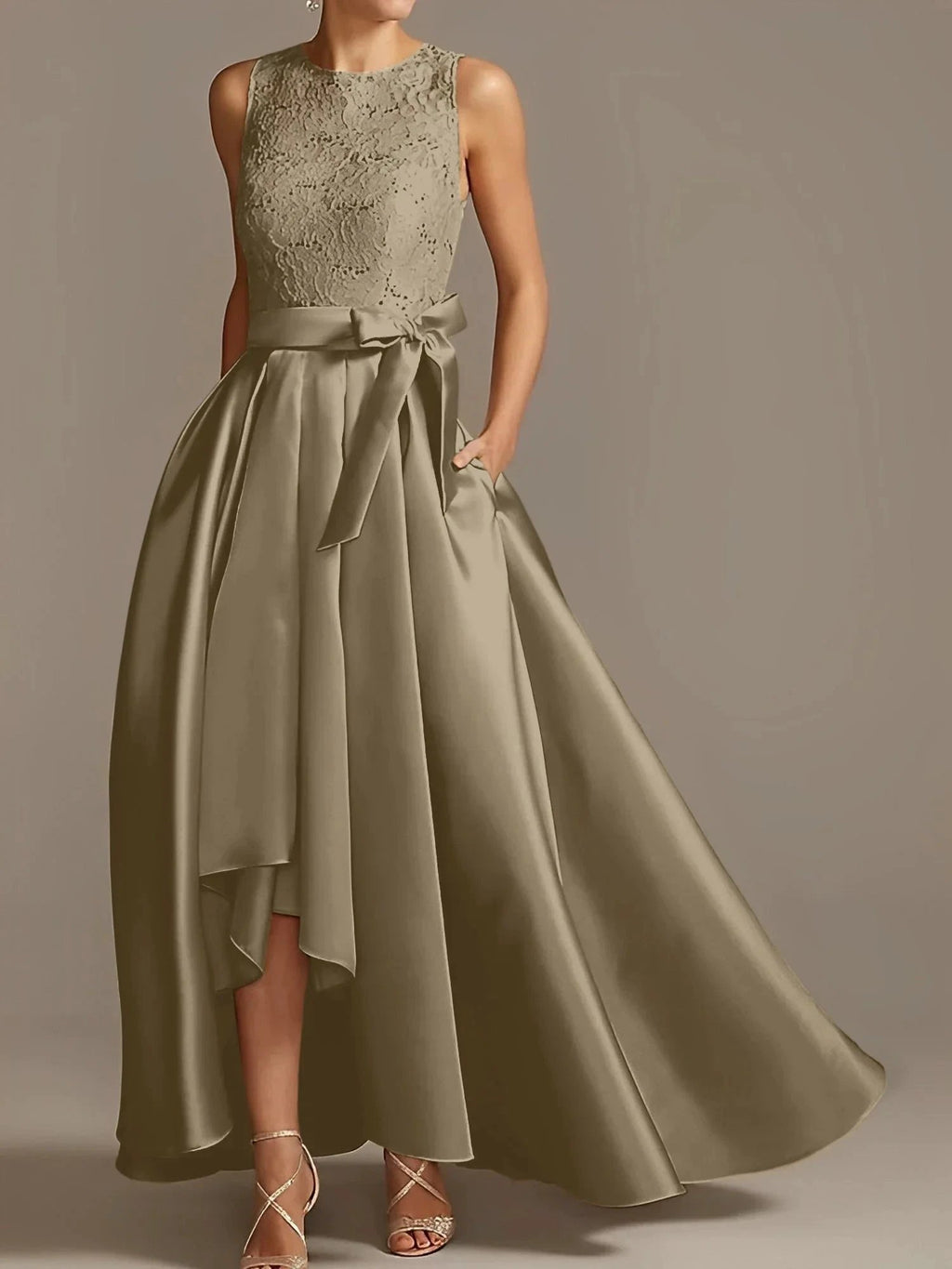 A-Line/Princess Jewel Neck Sleeveless Mother Of The Bride Dresses With Pleats Lace by Dreamylily