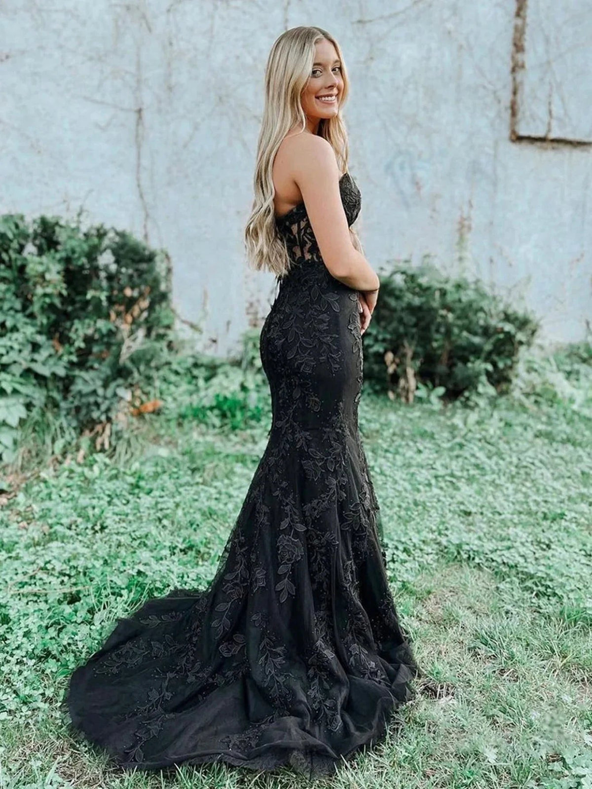 Evie |Mermaid Sweetheart Neck Lace Long Prom Dress With Appliques by KissProm