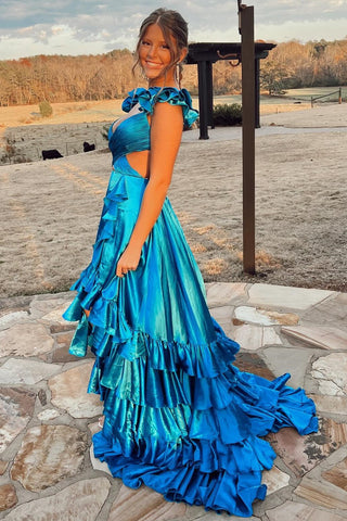 Brittany | Langes rotes A-Linien-Ballkleid mit Cut-outs und Rüschen und Schlitz