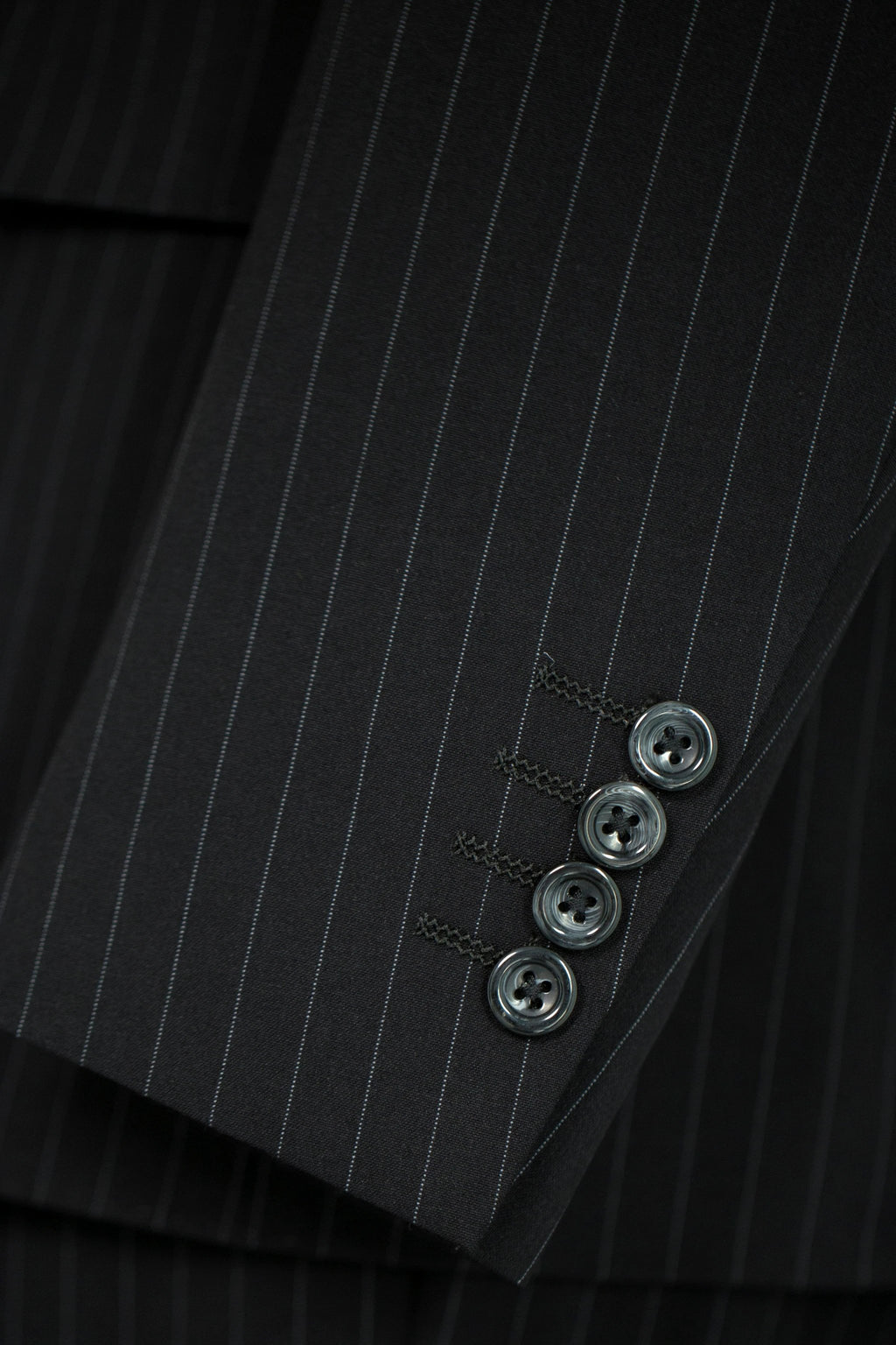 Black Pinstripe Wool Double-Breasted 3-Piece Wedding Suit | Tailored Groom & Groomsmen Attire by 男装