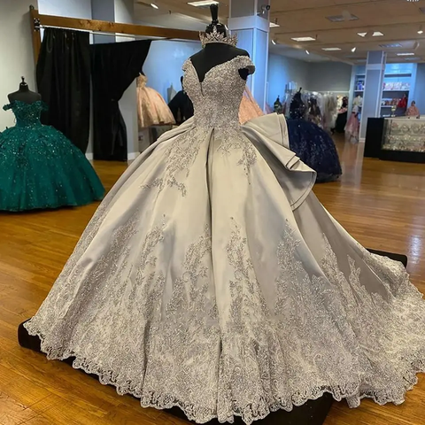 Lujoso vestido de quinceañera plateado con hombros descubiertos, vestido de fiesta plateado Y1157