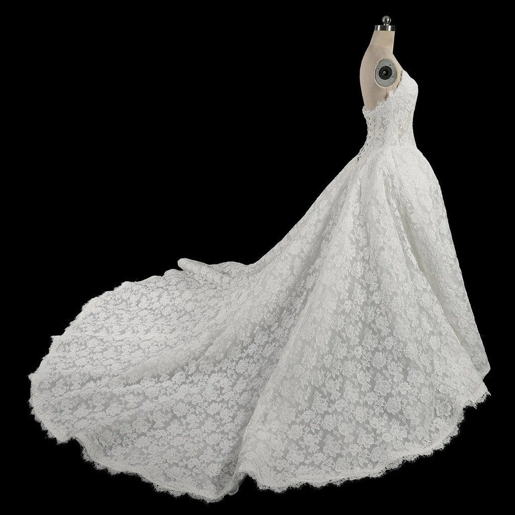 White Floral Lace Strapless Bridal Gown Sweetheart Neckline Front Button Ball Gown SW742