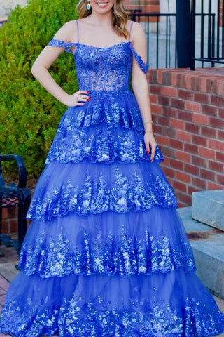 Maureen | Langes Ballkleid aus Tüll mit Pailletten, schulterfreien Rüschen und Stufen