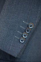 Charcoal Gold Pinstripe Wool Double-Breasted 3-Piece Wedding Suit | Tailored Groom & Groomsmen Attire by 男装