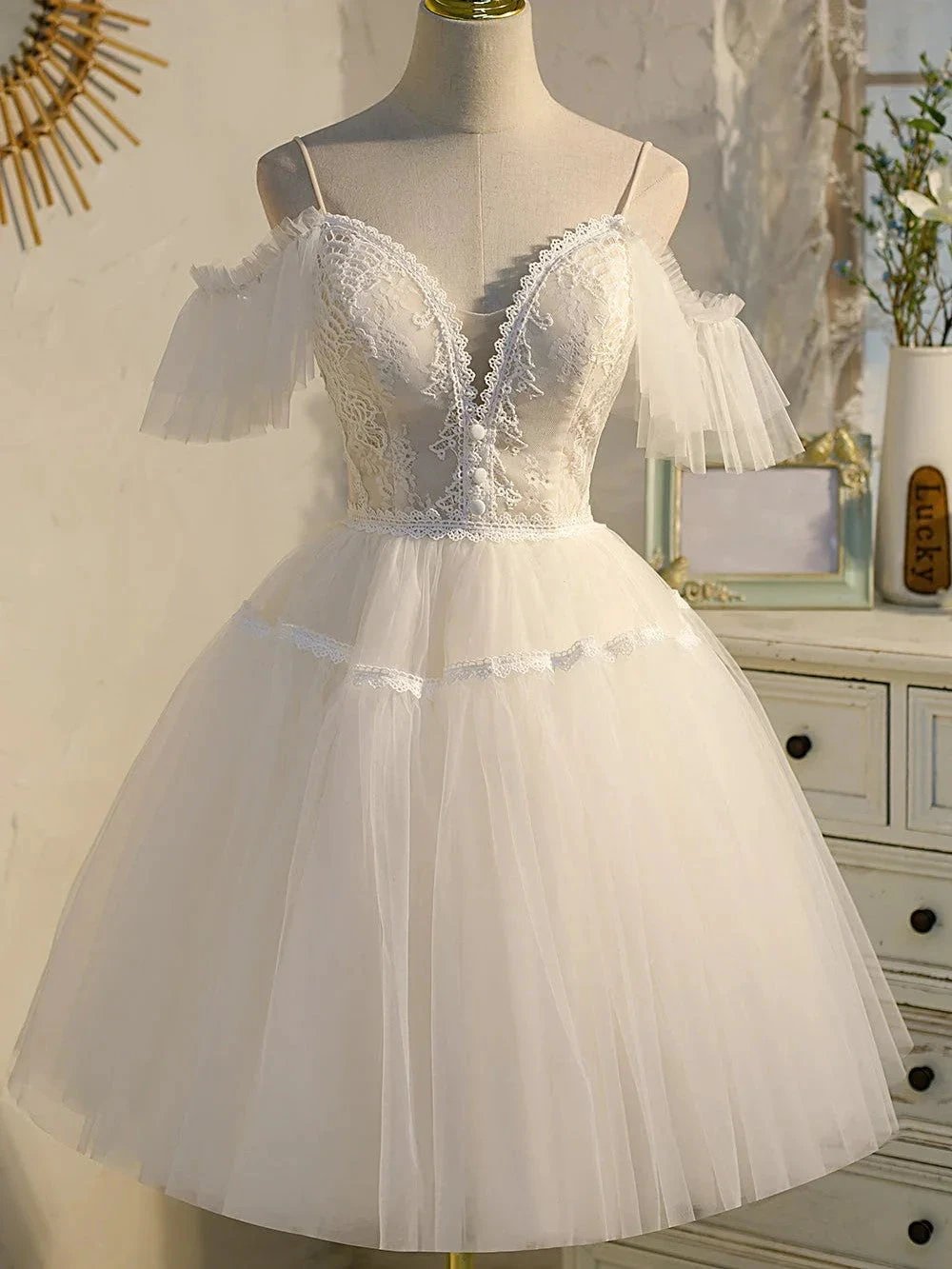 Champagne V Neck Spaghetti Straps Tulle Princess Homecoming Dresses by Cicinia