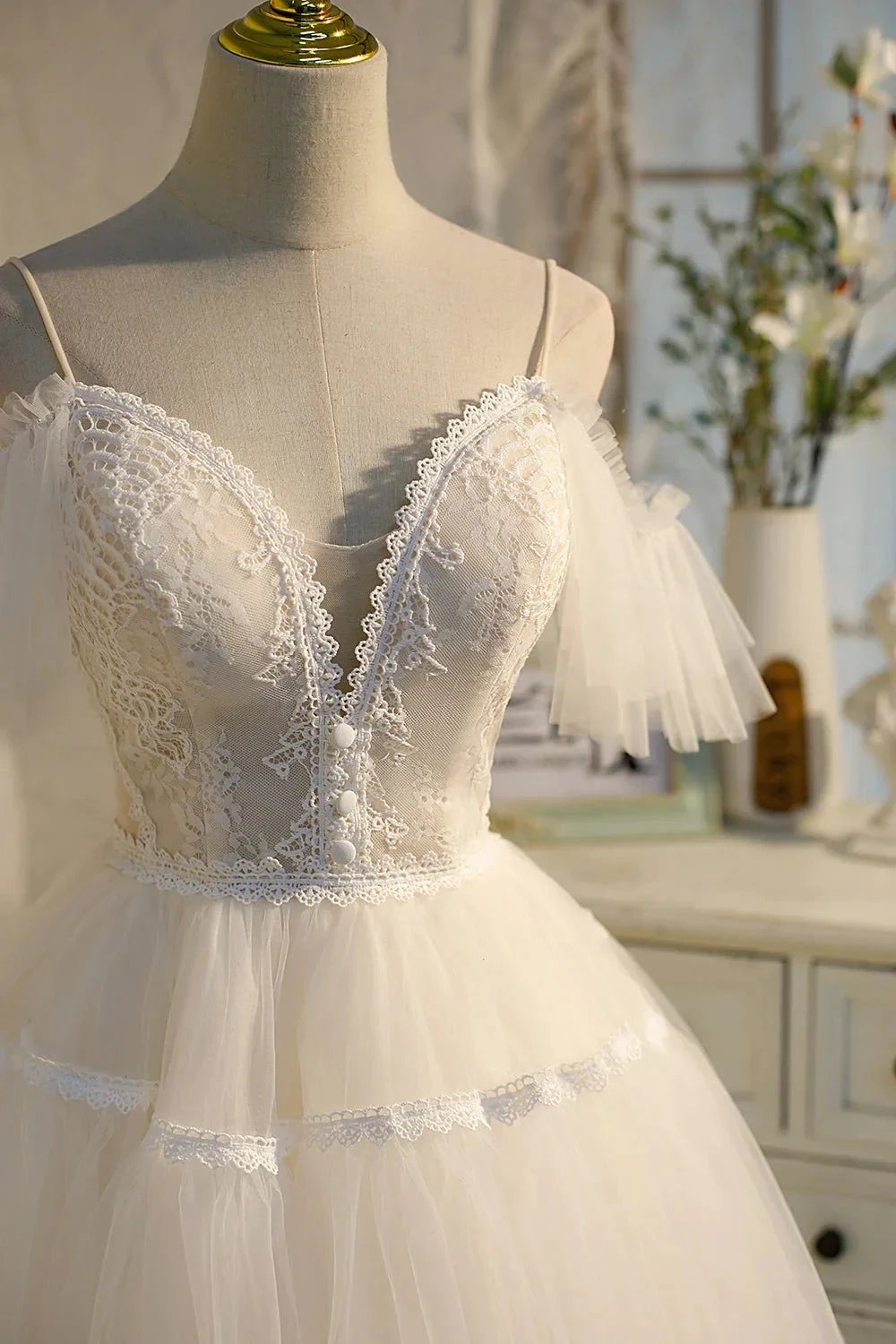 Champagne V Neck Spaghetti Straps Tulle Princess Homecoming Dresses by Cicinia