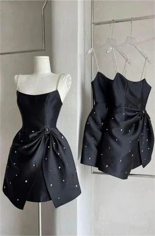 Schwarzes kurzes Ballkleid Satinkleid Homecoming-Kleid mit Perlen Y7654