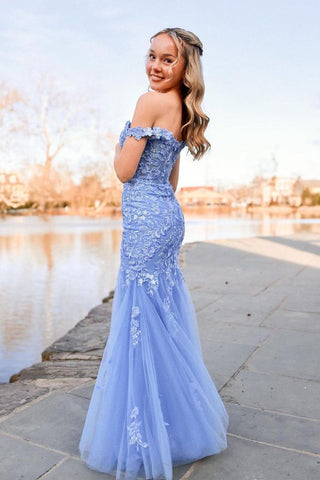Vestidos de fiesta largos color lavanda con hombros descubiertos, apliques de tul y corte sirena