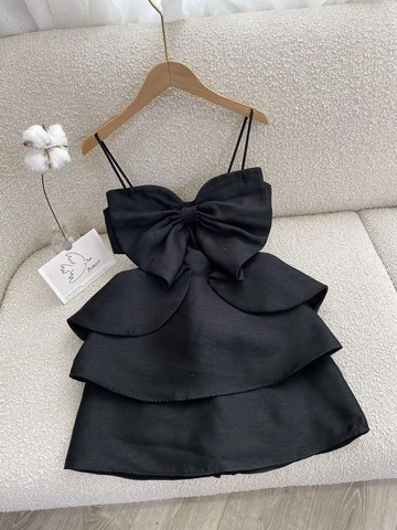Precioso vestido negro de fiesta. Vestido de cóctel negro Y2359.