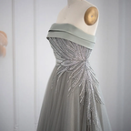 Designer A-Linie Off-the-Shoulder Langarm Pailletten Ballkleid