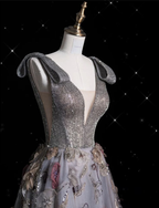 Charming V Neckline Gray Tulle Floral Ball Gown Long Evening Gown Prom Dress Y7953