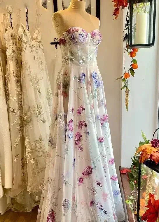 strapless a-line wedding dress with floral Y6970 by simplepromdress