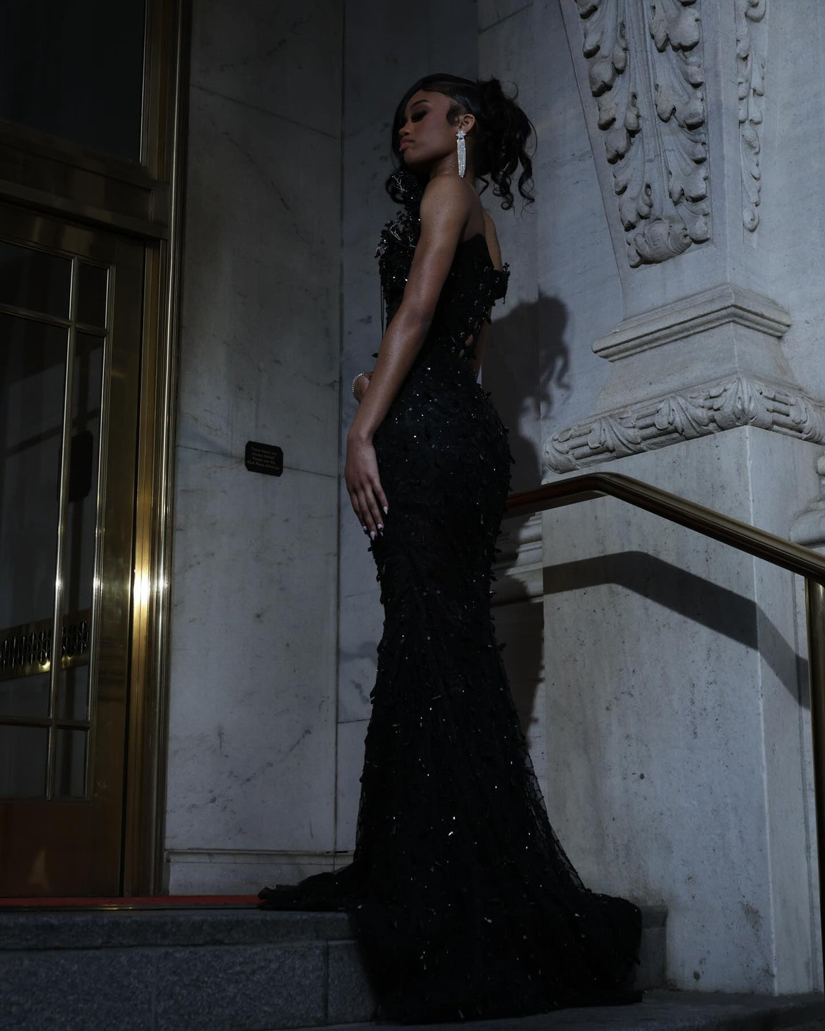 Luxury Black Sequin Mermaid Prom Dress – Illusion Corset Bodice with 3D Beaded Lace & Off-the-Shoulder Detail | 2026 Gothic Glamour Evening Collection (ZD17397)