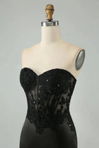 Black Bodycon Sweetheart Corset Short Homecoming Dress with Appliques by WEDTREND