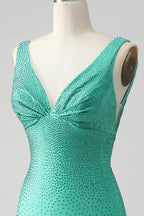 Chic Bodycon V Neck Backless Short Green Homecoming Dress with Beading by WEDTREND