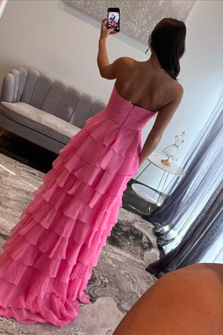 Vestido de fiesta largo de gasa con escote en forma de A y abertura en capas