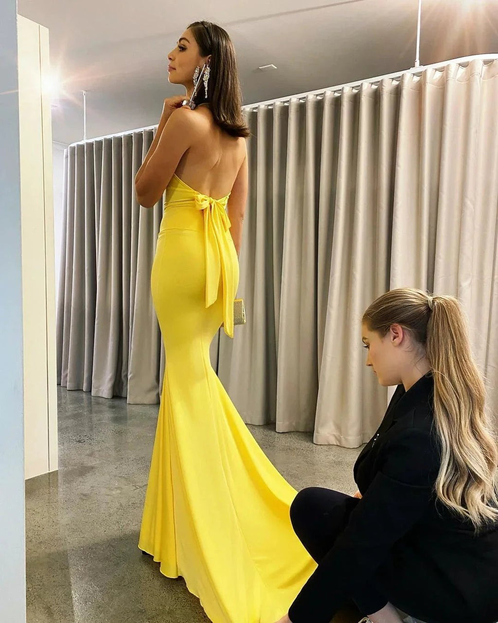 Yellow Long V-neck Backless Mermaid Evening Prom Dress by BIZTUNNEL