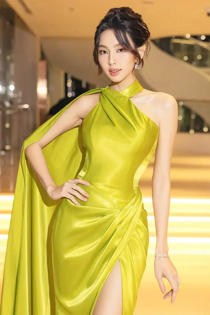 Gorgeous Green Halter Satin Slit Mermaid Prom Dress Long Evening Dress Y8562 by simplepromdress