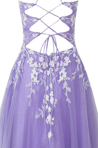 Kurzes Aline-Heimkehrkleid aus Glitzertüll mit Applikationen