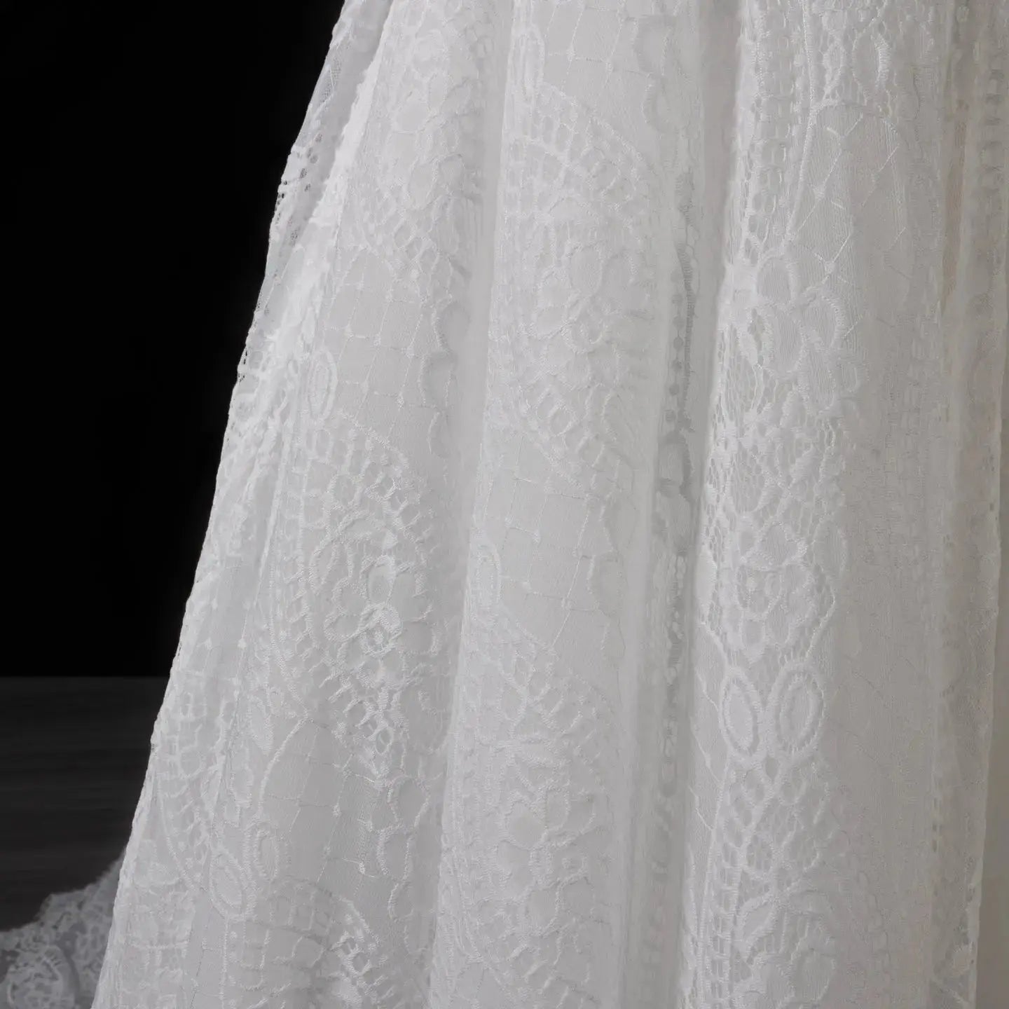 Luxury High Neck Lace Wedding Dress with Overskirt SW541