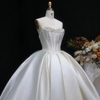 Luxury Pearl Strapless Ball Gown White Wedding Dress SW586