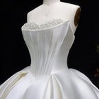 Luxury Pearl Strapless Ball Gown White Wedding Dress SW586
