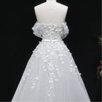 White 3D Floral Applique Sweetheart Ball Gown Wedding Dress SW629