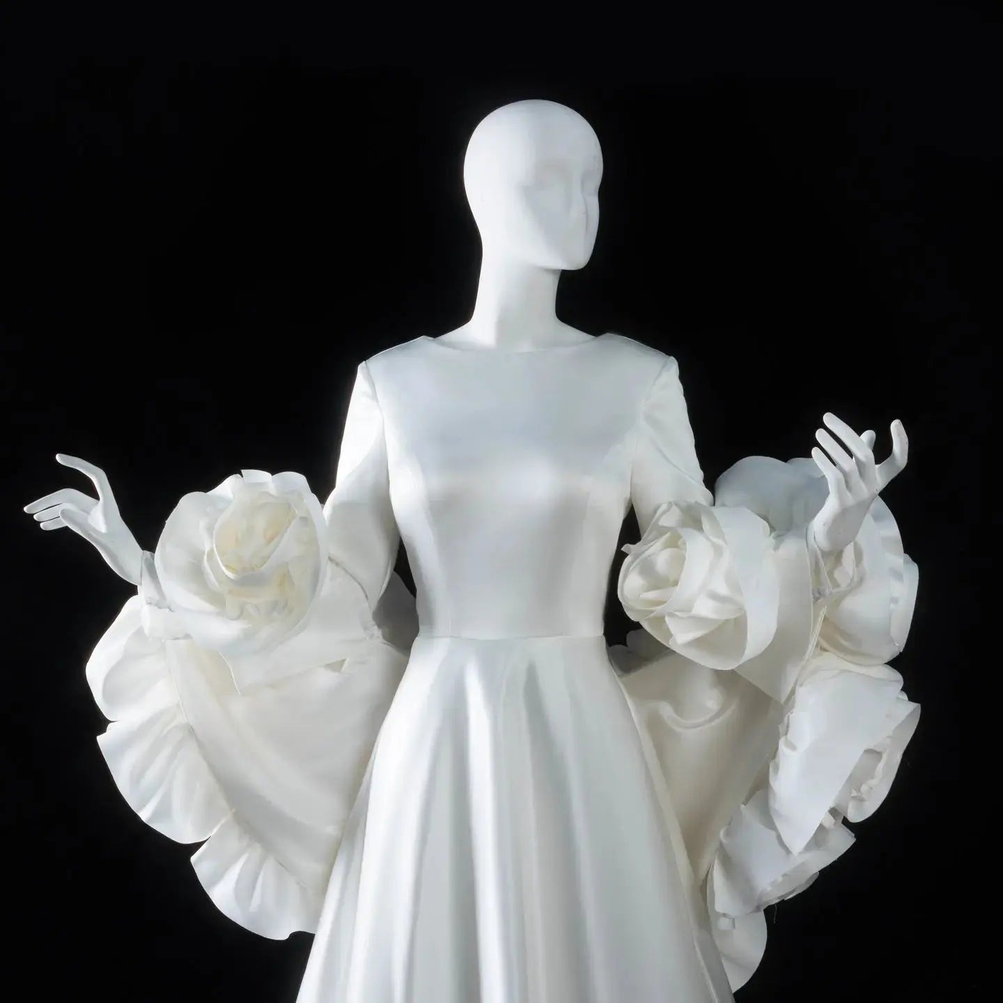 Ivory  Romantic A-Line Satin Wedding Dress 3D Rose Floral With Veil  SW661