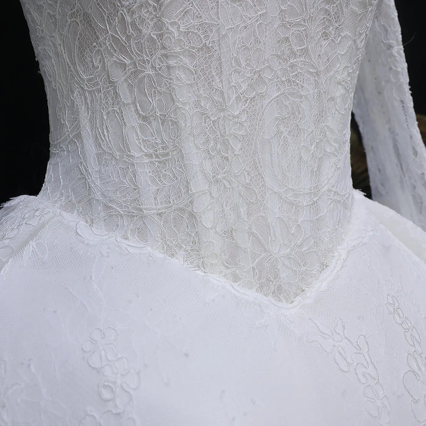 Luxury High Neck Lace Wedding Dress SW519