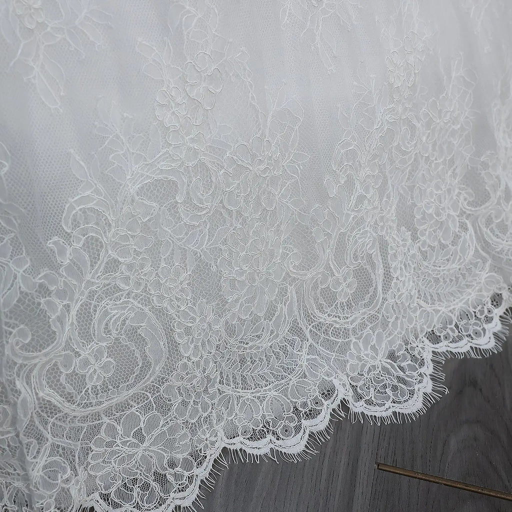 Luxury High Neck Lace Wedding Dress SW519