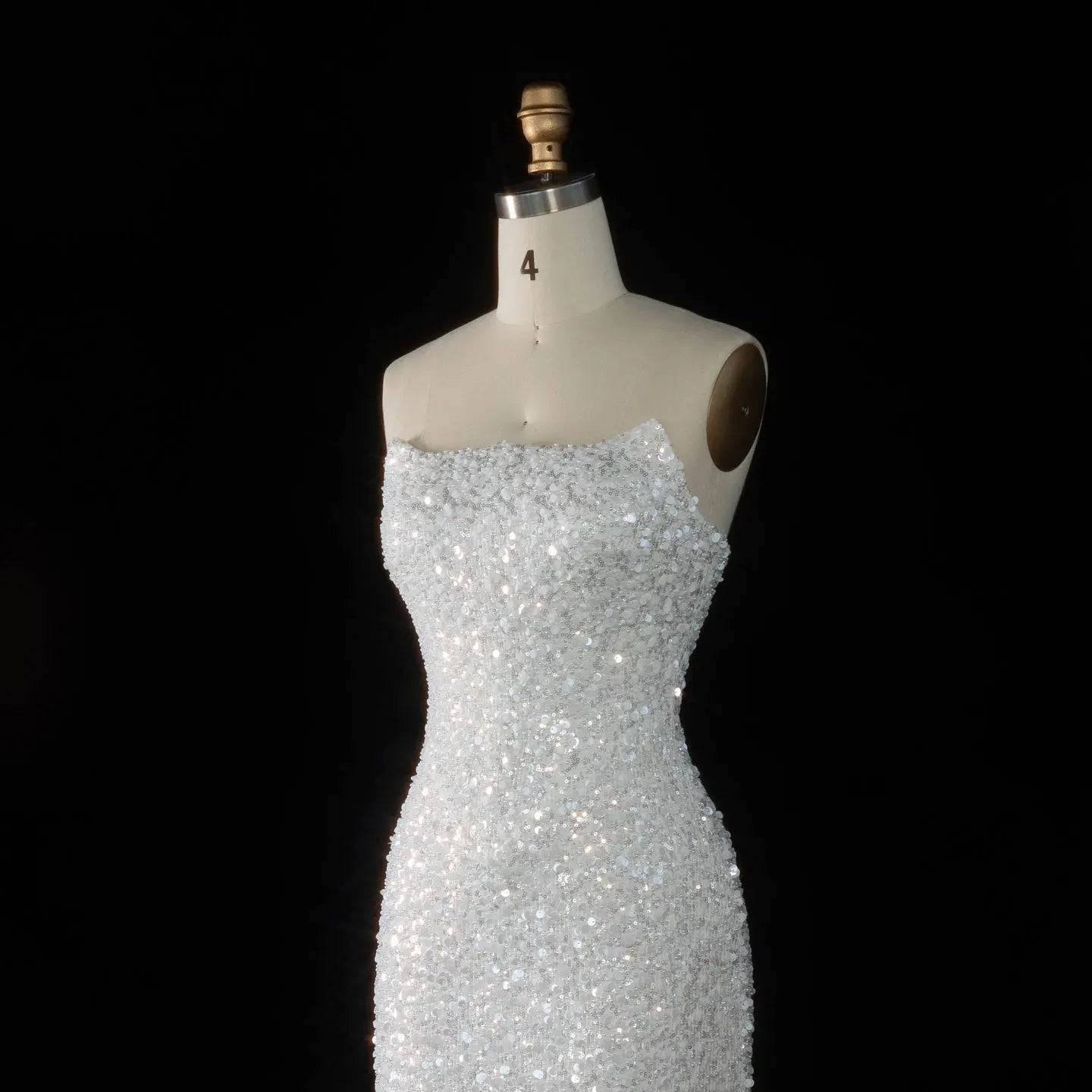 Luxury White Sequin Pearl Strapless Short Wedding Dress SW520