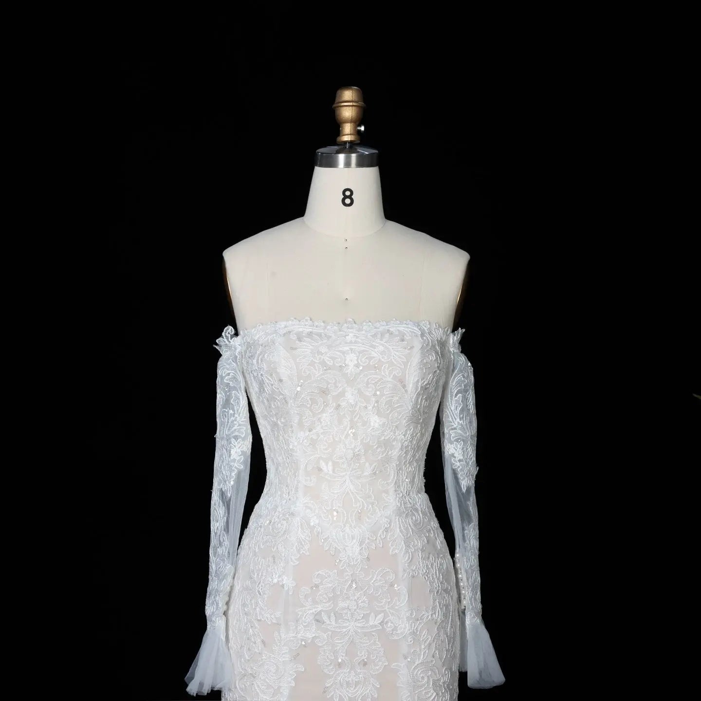 Off White  Lace Stunning Feminine Mermaid Wedding Dress Train  SW650