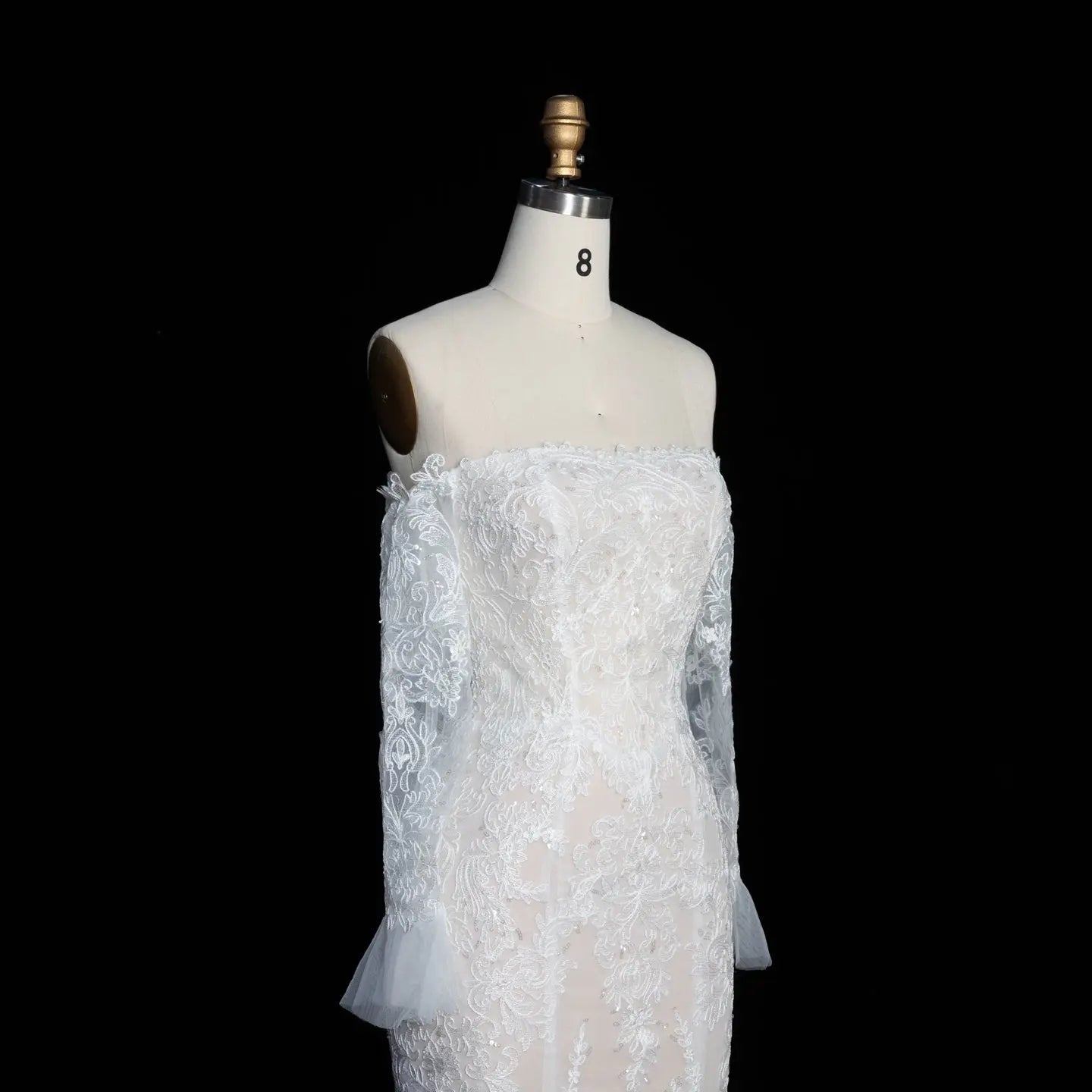 Off White  Lace Stunning Feminine Mermaid Wedding Dress Train  SW650
