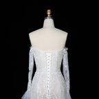 Off White  Lace Stunning Feminine Mermaid Wedding Dress Train  SW650