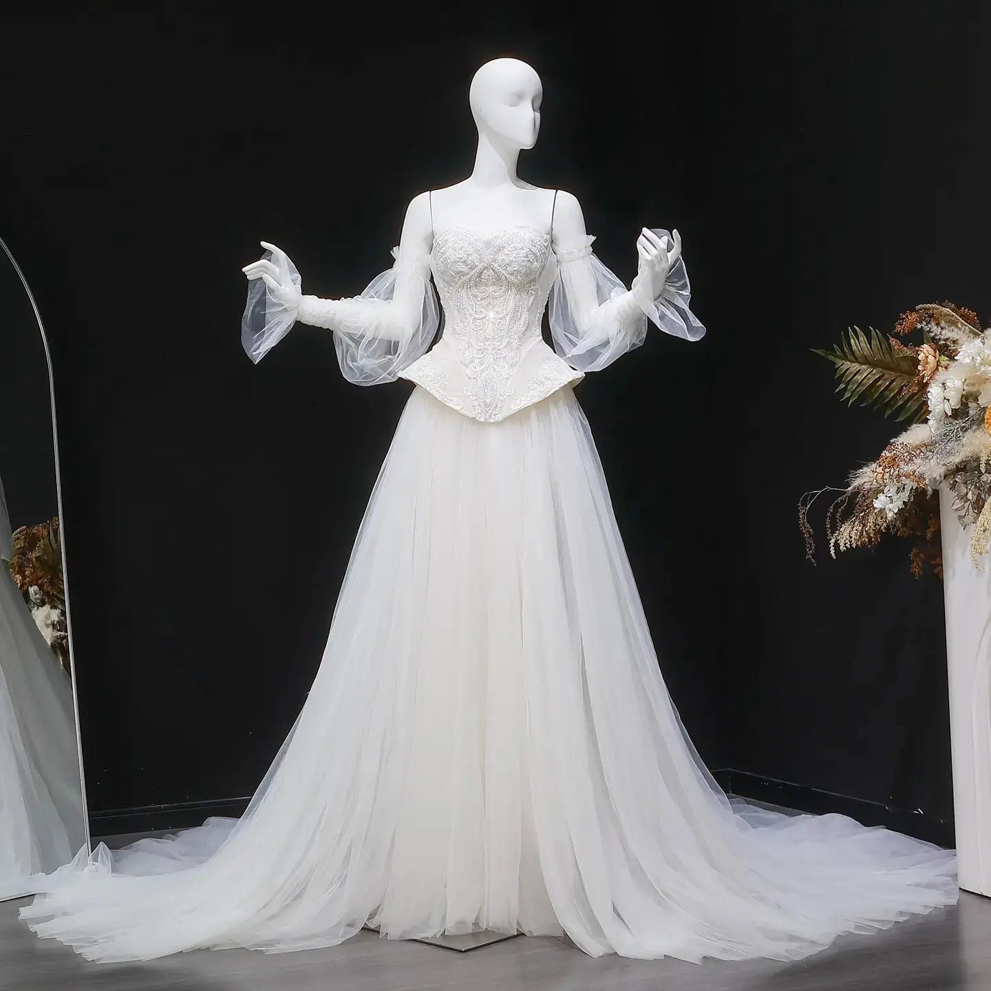Luxury Ivory Off-the-Shoulder Lace Corset Tulle Train Wedding Dress SW126