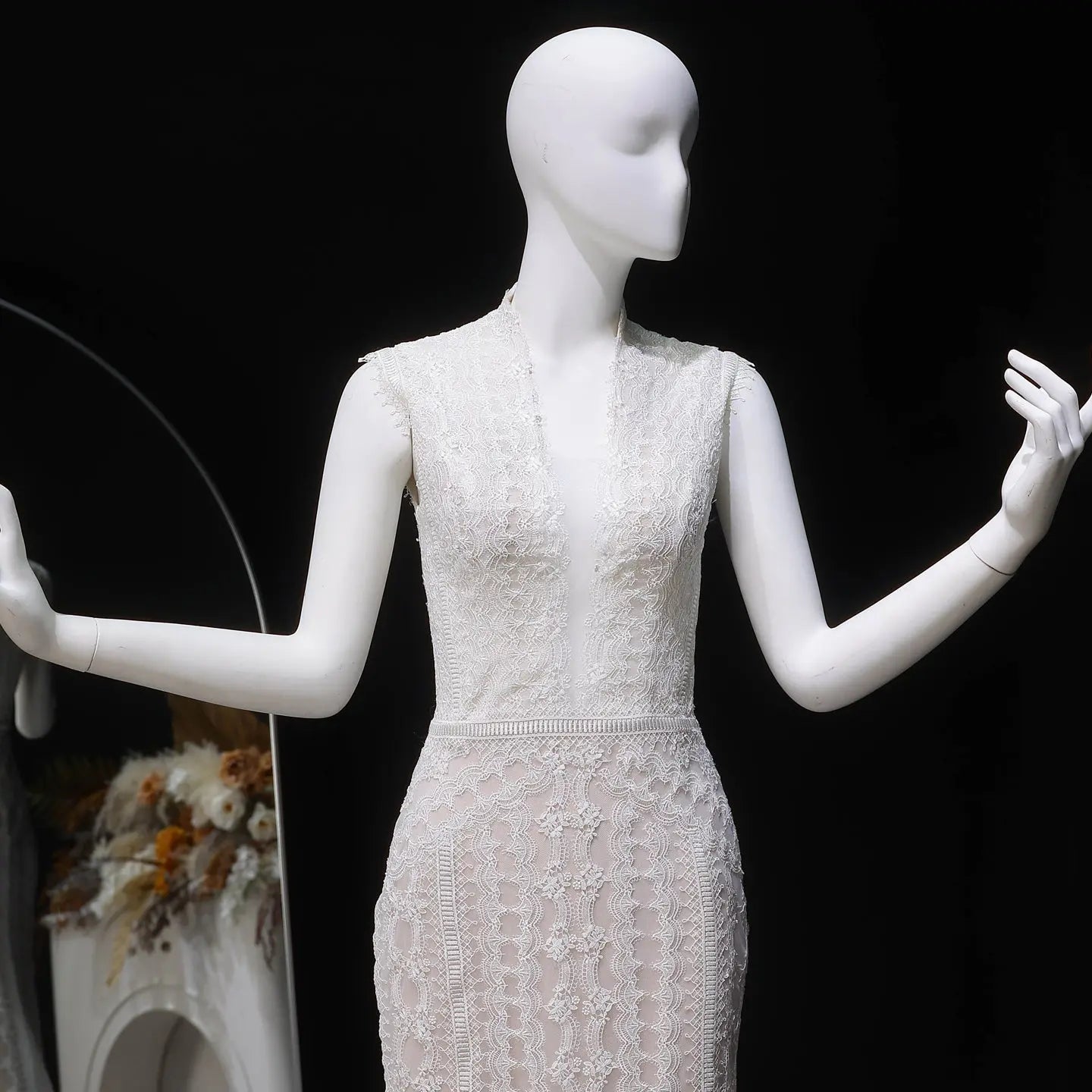 Elegant Ivory High Neck Sheer Lace Long Sleeves Mermaid Wedding Dress with Veil SW662